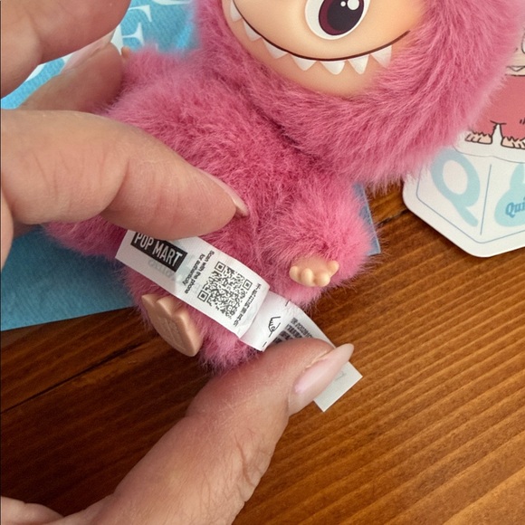 POP MART Labubu Pin for Love: “Q”, “&” (BUNDLE) - Picture 9 of 15